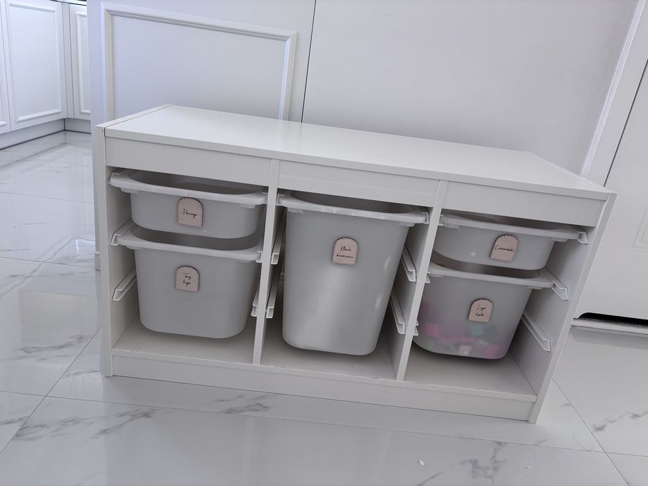 regaly ikea trofast 2 sztuki z pojemnikami