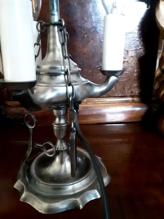 Lampa stołowa metal