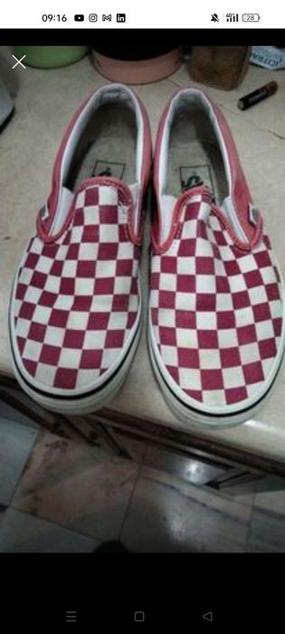 Vans vermelho e branco originais