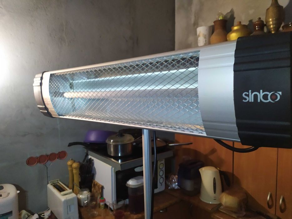 Інфрачервоний обігрівач Sinbo 2300 Ватт + ніжка my