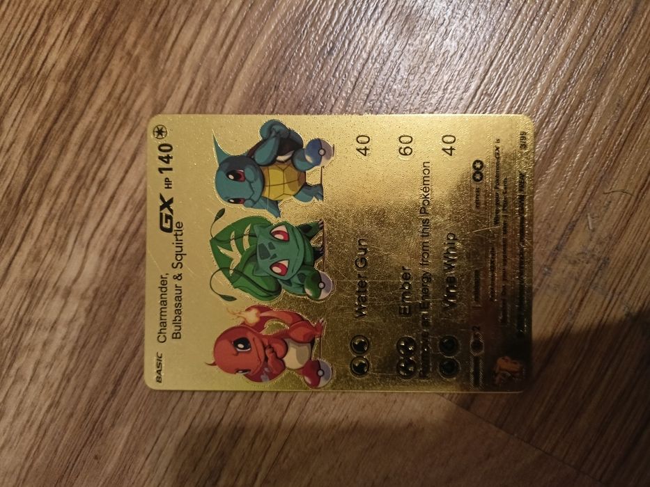 Karty pokemon Salamence i Charmander , Bulbasaur , Squirtle