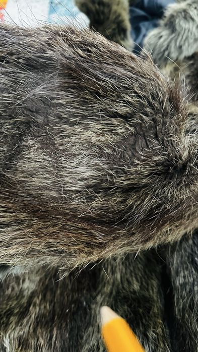 Шуба з хутра нутріі