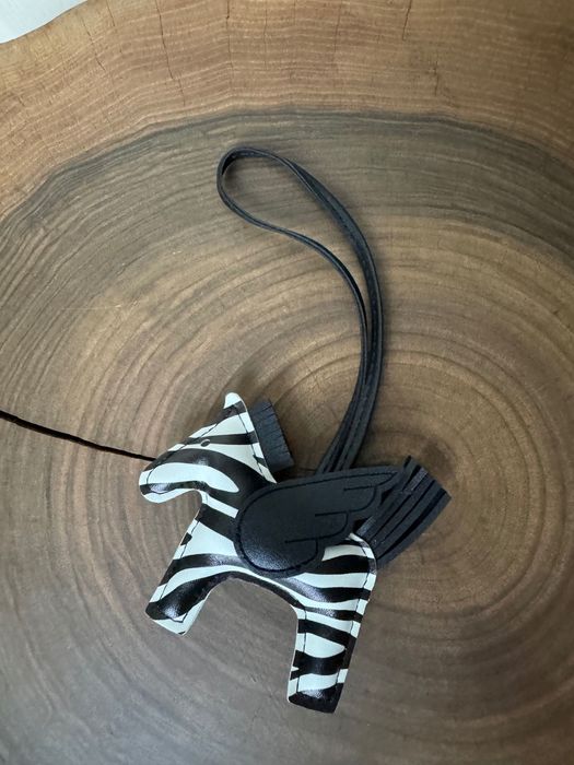 стильний аксесуар для сумок колясок  pegas аксесуар кінь