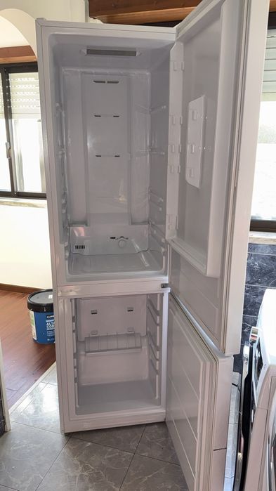 Frigorífico Combinado Teka NFL 345 C Branco (308L) – Impecável