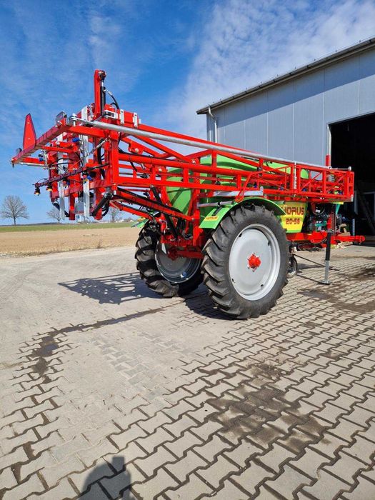 Fabrycznie nowy Opryskiwacz HORUS 2000l,15m ,komputer