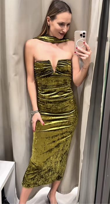 sukienka midi Zara nowa z metkami aksamit drapowania oliwkowy zielony