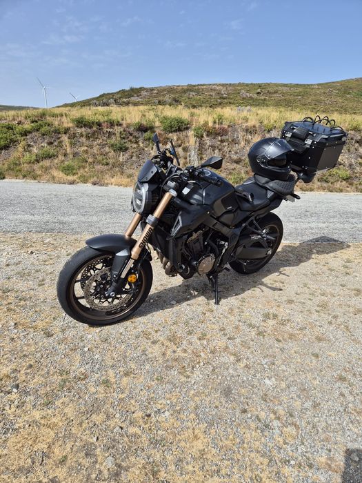Honda CB650R (2022) - 35 kW / A2 (Black & Extras)