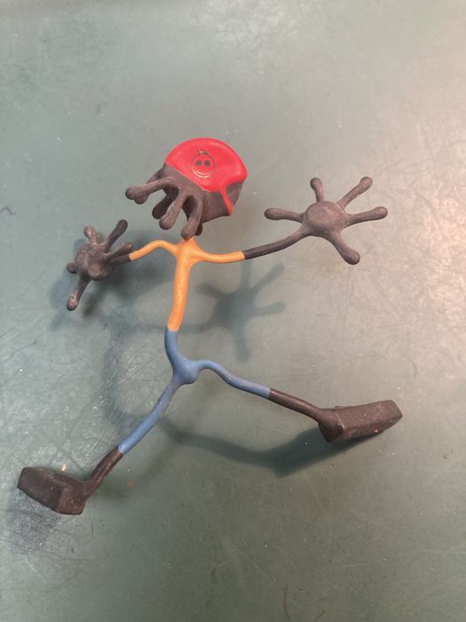 Brinquedo Figura Magnetic Bender