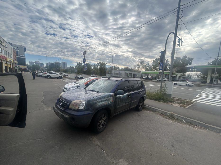 Продам, Nisan x-trail t-30 2x2 дизел за 1500$ сума договорная.