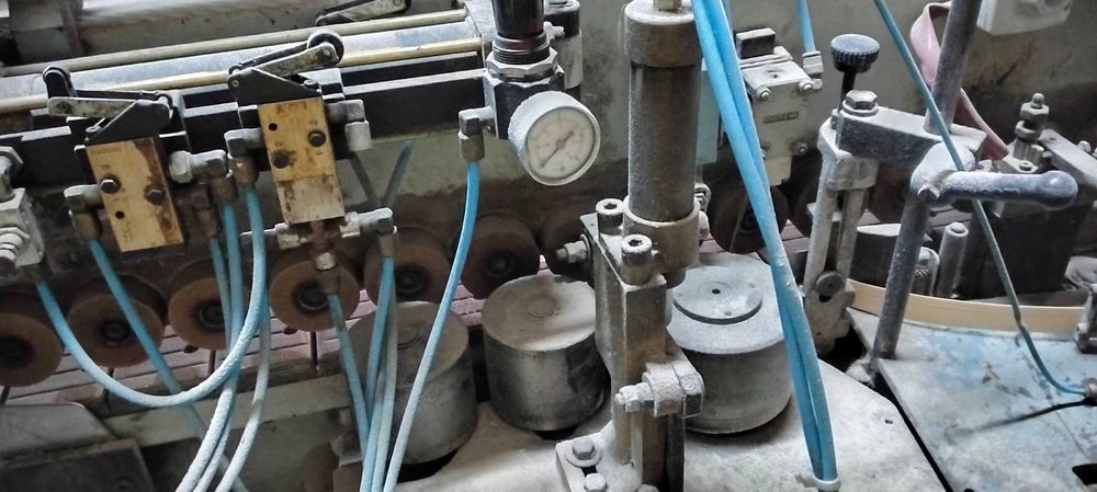 Maquina de carpintaria