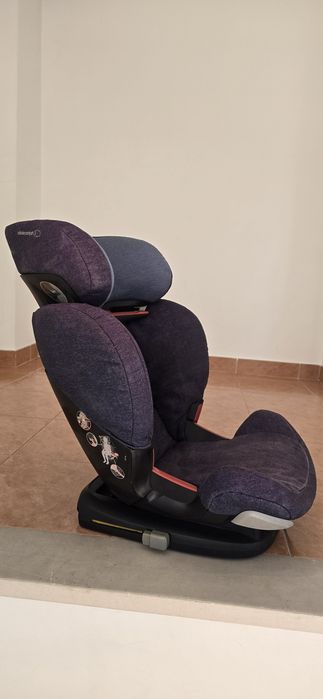 Cadeira auto Bébé Confort / Maxi-Cosi Rodi – Grupo 2/3 – Bom estado