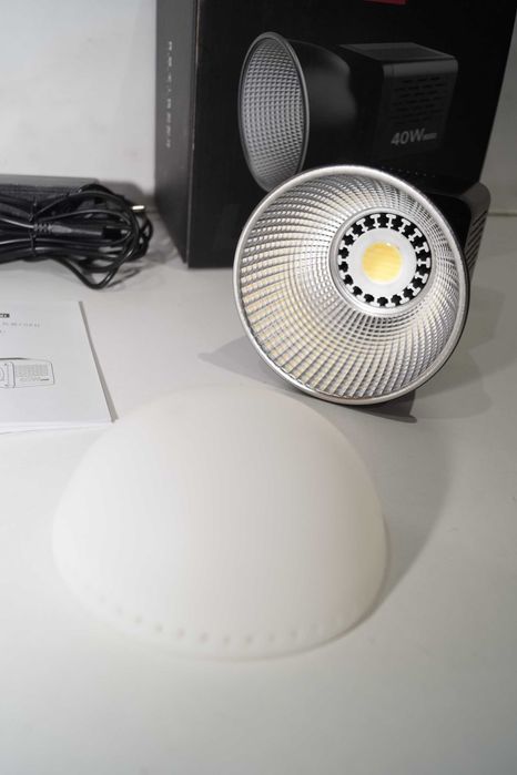 742 Oświetlenie sceniczne Lampa studyjna LED Akumulator 3400mAh Ulanzi 40W