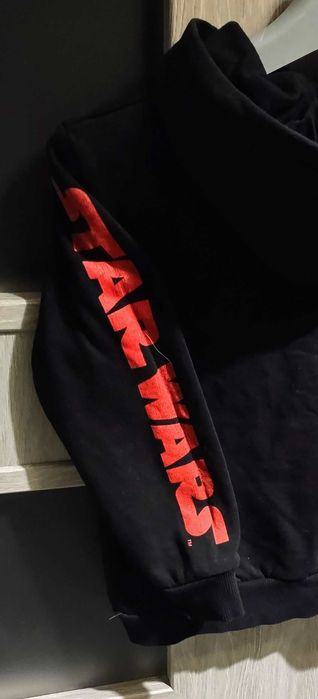Star wars czarna bluza z kapturem Trooper na 9-10 lat Gratis wysyłka