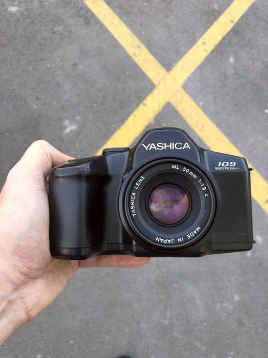 Yashica 109 Multi Program with Yashica ML 50mm f/1.9