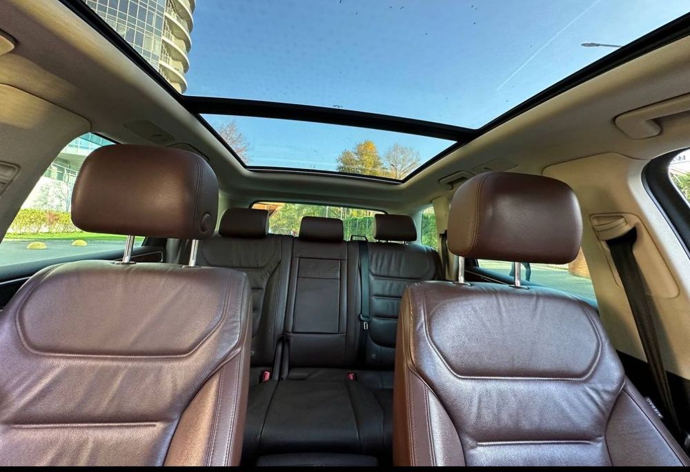 Фольцваген Туарег 2014 р 3 л.