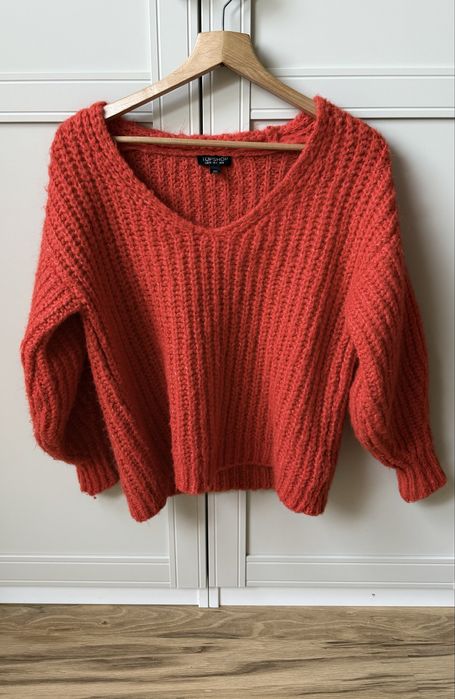 Czerwony sweterek Topshop