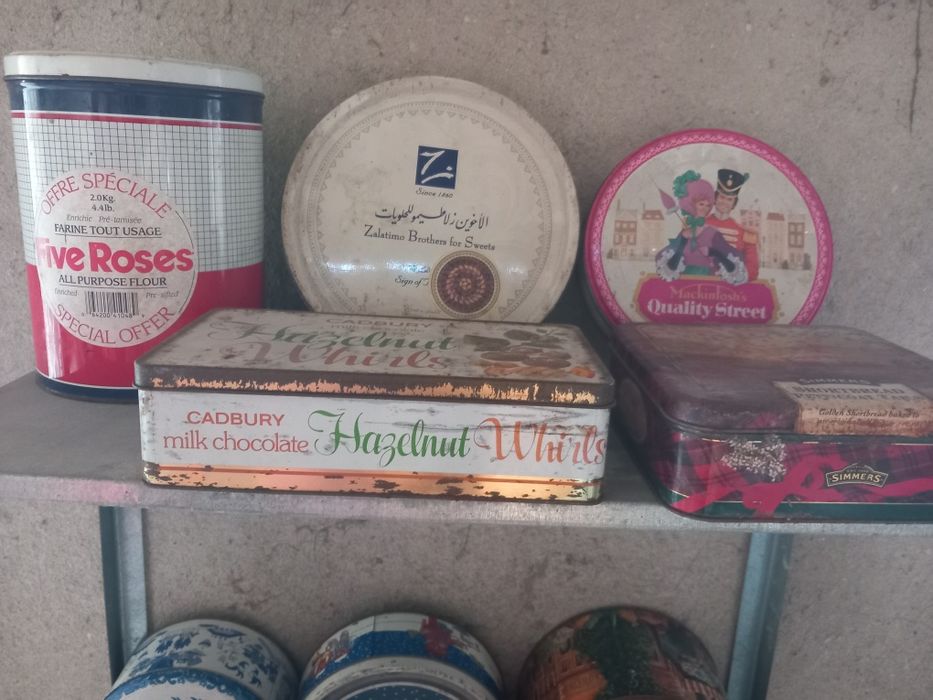 Latas antigas para venda