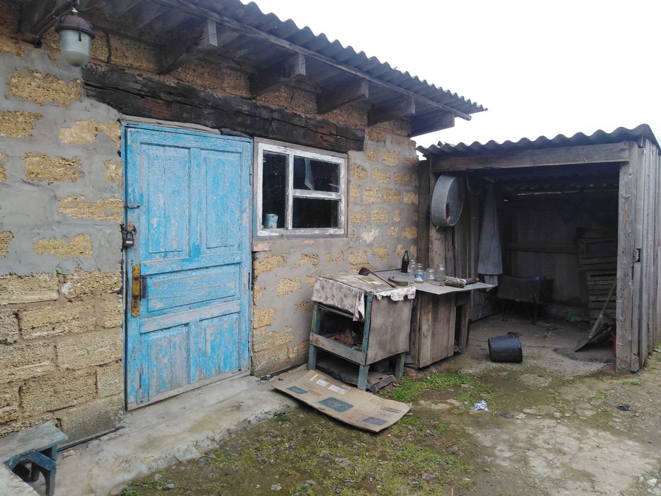 Продам большой дом в Снигиревке под капитальный ремонт 71м2