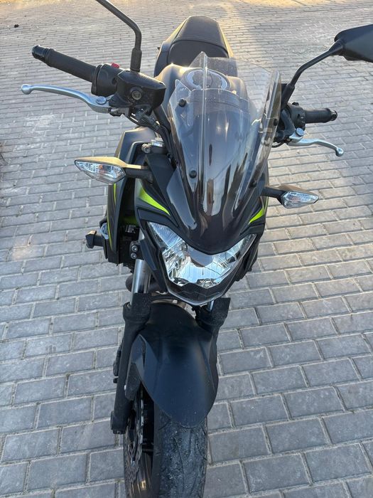 Kawasaki Z650. 35kw
