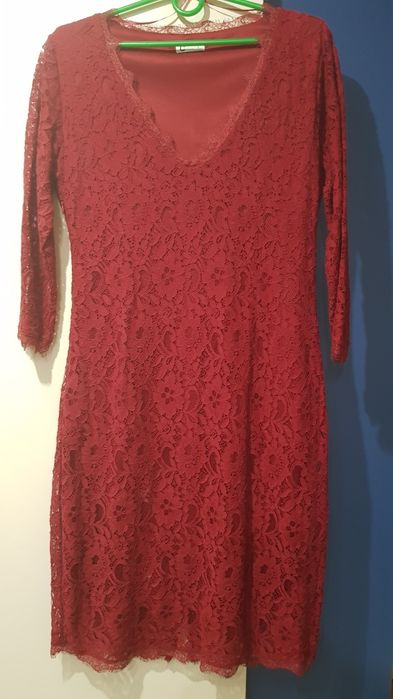 Koronkowa  sukienka  Cubus