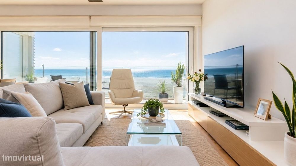 Apartamento T3 primeira linha de mar!