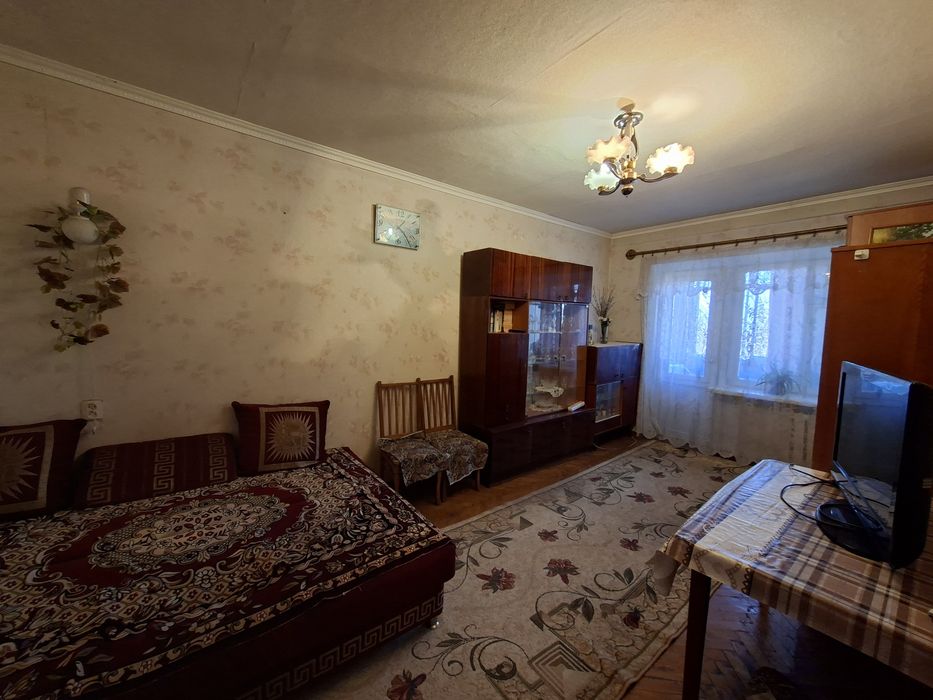 Сдам 1 ком. квартиру на долгосрочную аренду