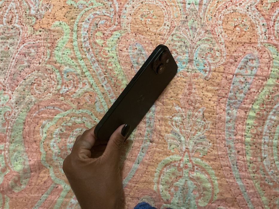 Iphone 15 256g preto
