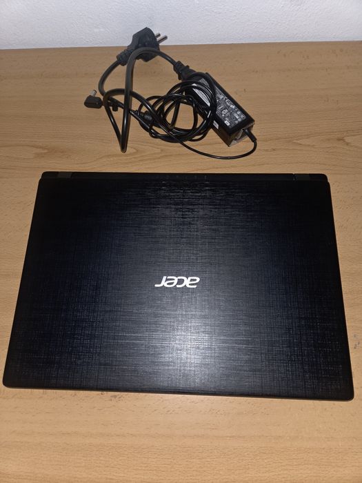 PC Acer Aspire 1