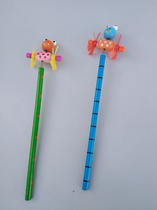2 lápis novos artesanais