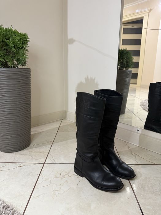 Шкіряне взуття в ідеальному стані