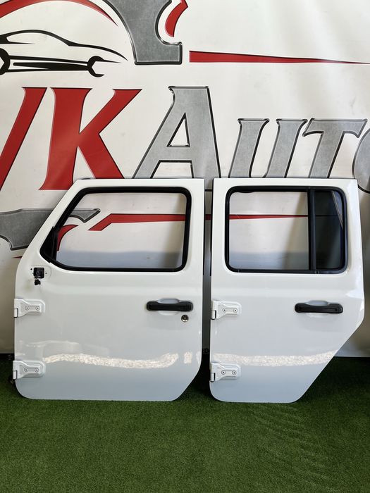 Двери правые левые передние задние на Jeep Wrangler JL 2018-2024