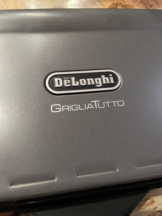 Электричеий гриль Delonghi