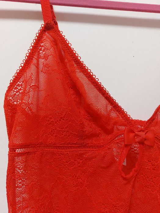 Ніжний мереживний боді