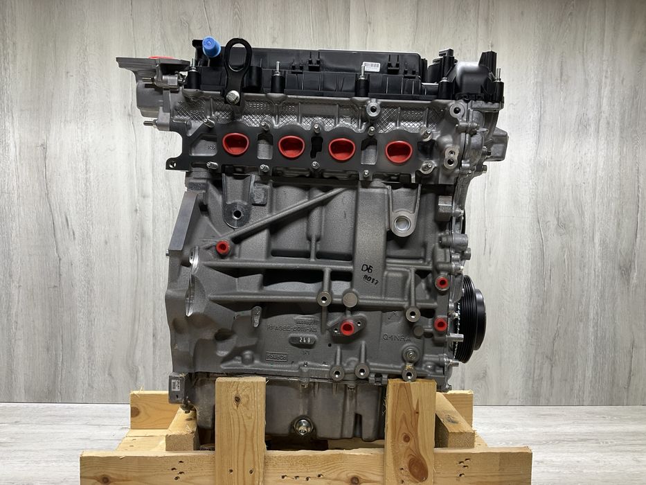 Новий двигун PT204 2.0 L4 240 к.с. Turbo - RR Evoque/Diskovery Sport