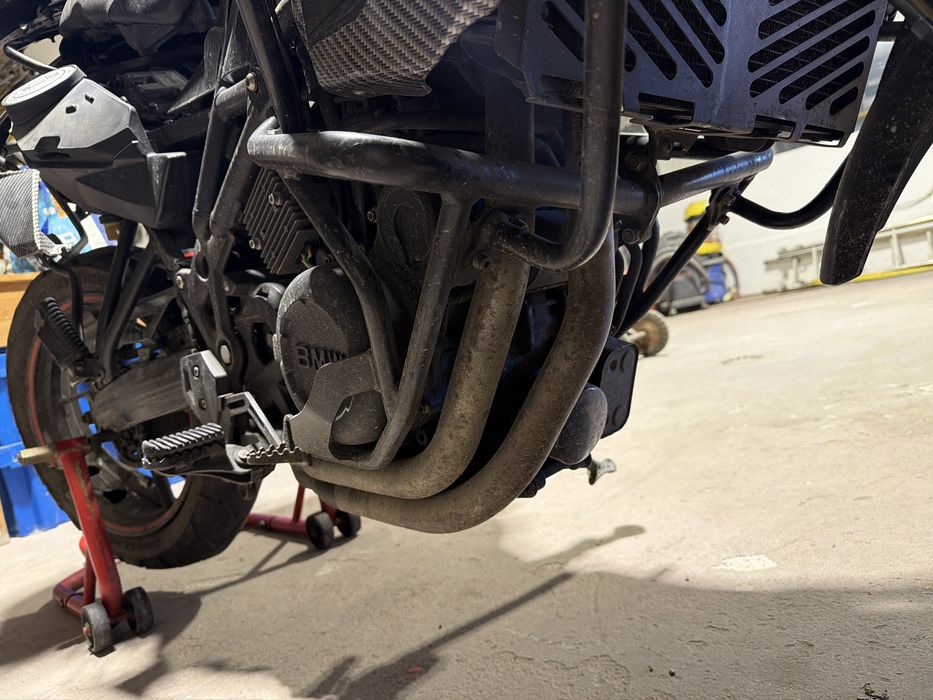 BMW F 650 GS – Motor a trabalhar – Acidentada / Peças ou recuperação