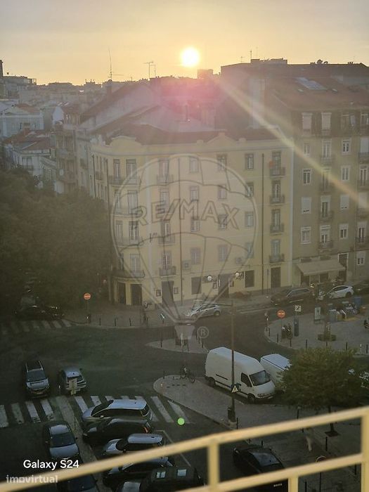 Apartamento T4 para arrendamento