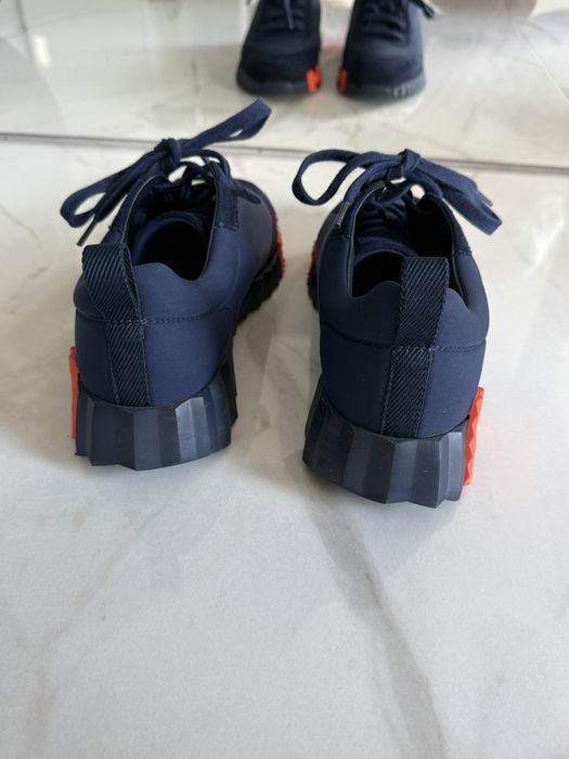 Кроси Hermes оригінал