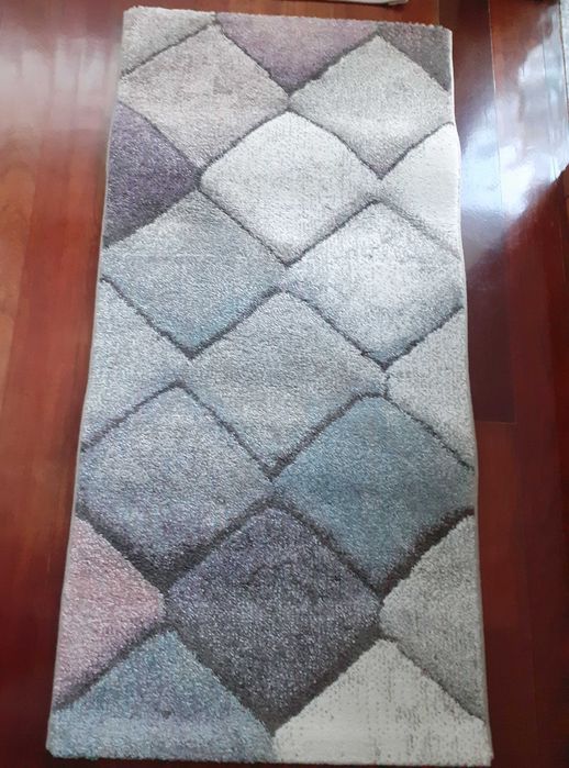 Dois tapetes MOMA novos 60x120 cm