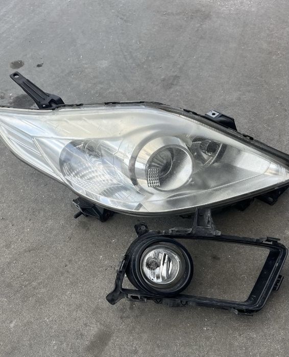 Faróis Mazda 5 MPV
