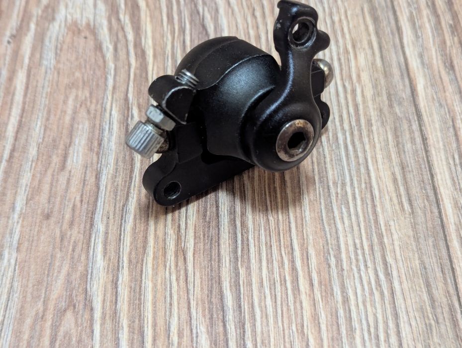 Zaciski hamulcowe mechaniczne