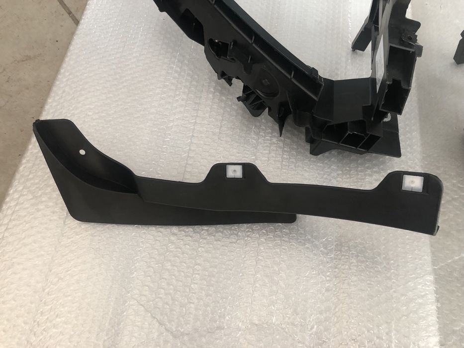 Окуляр фари Audi Q5