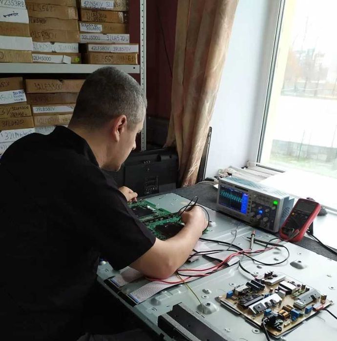 Ремонт телевізорів у Вас вдома. Виїзд по всьому місту. Ремонт Экофло.