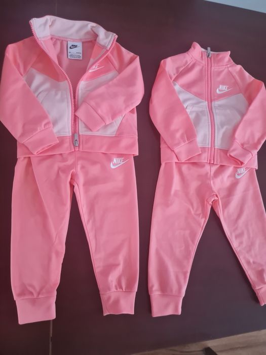 Nowe Dresy NIKE dla dziewczynki