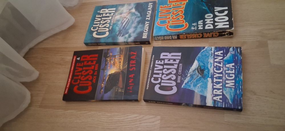 Clive Cussler 8 książek