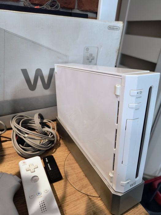 Przerobiona Nintendo Wii BOX 128GB CFW zestaw
