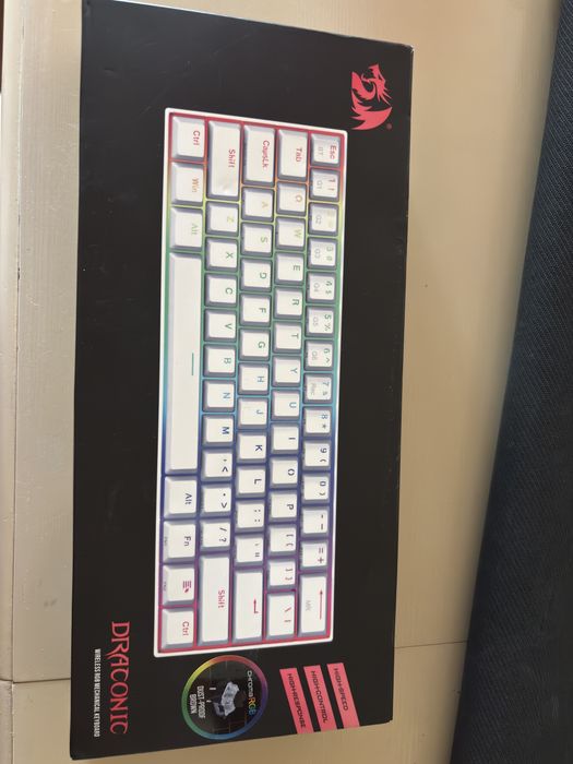 Компактна механічна ігрова клавіатура Redragon Draconic Pro RED-K530-R31WT 60% RGB, біла, Bluetooth, USB-C