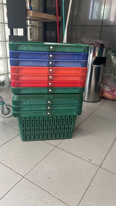 Cestos de Compras – Lote de 11 unidades