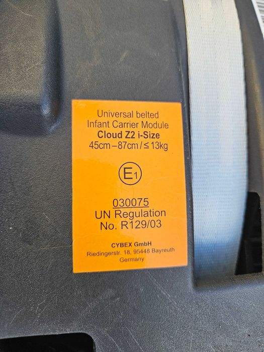 Fotelik nosidełko Cybex Cloud Z2 i-Size Plus (granatowy)