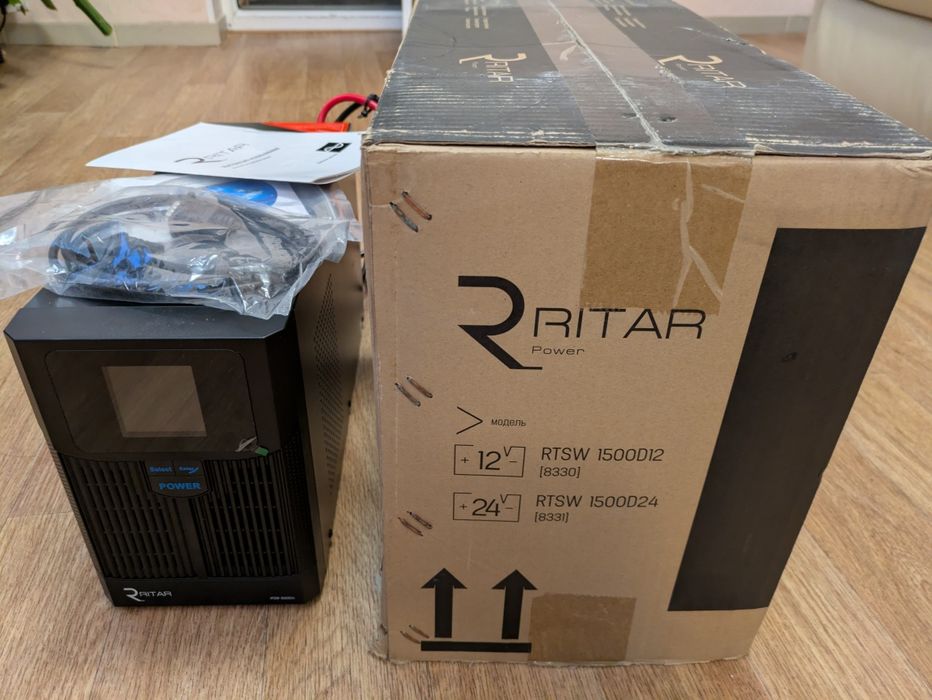 Безперебійник інвертор RITAR RTSW-1500 LCD 1500ВA 24В