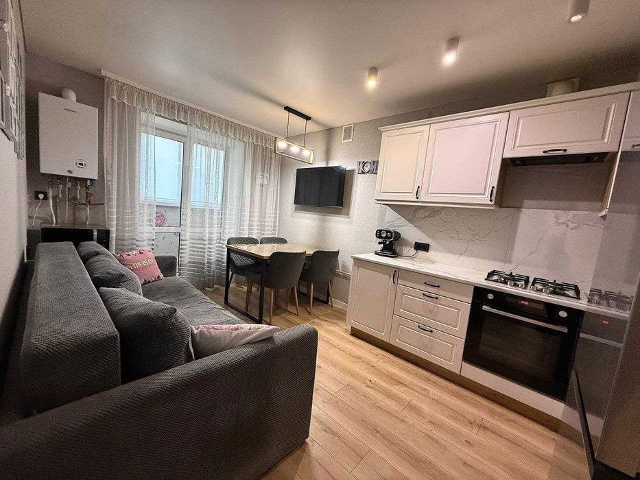 Продаж 2-кімнатної квартири в ЦЕНТРІ міста  вул.Луганська